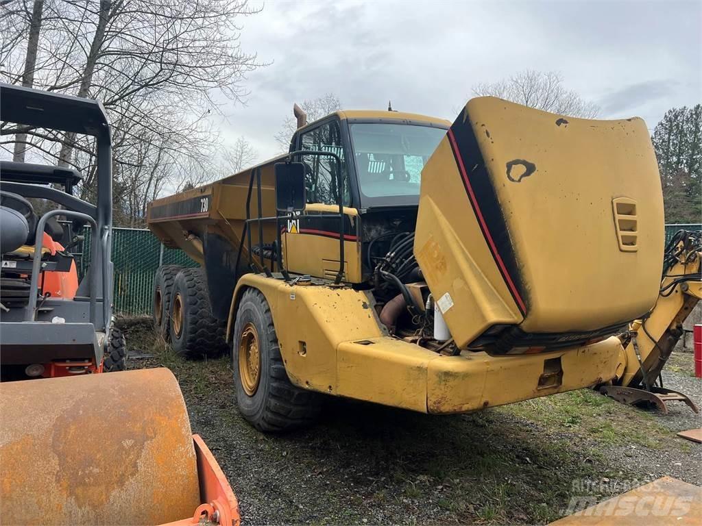 CAT 730 Transportoare articulate