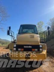 CAT 735 Utilitara