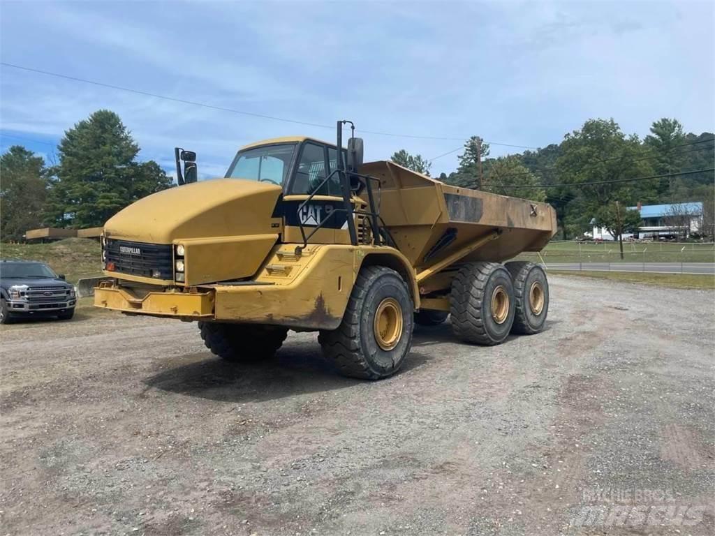 CAT 740 Transportoare articulate
