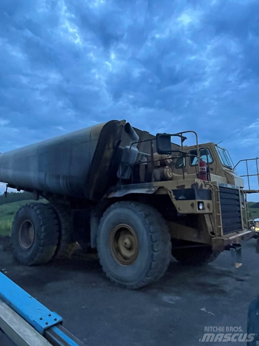 CAT 773B Cisterne