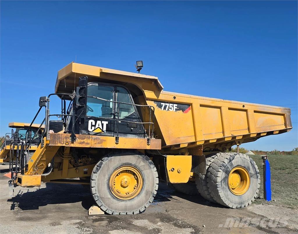 CAT 775F Transportoare articulate