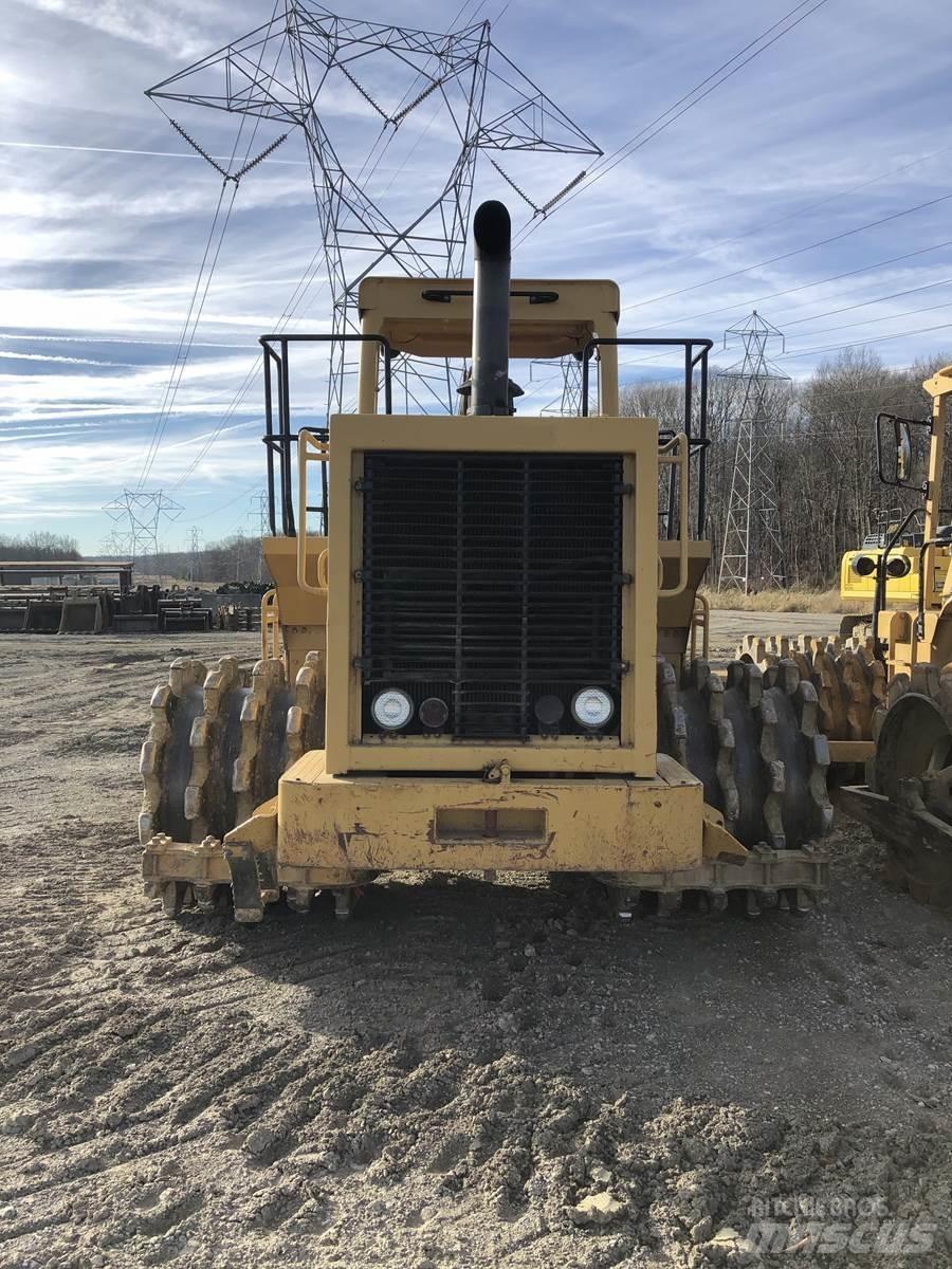 CAT 815B Compactoare sol