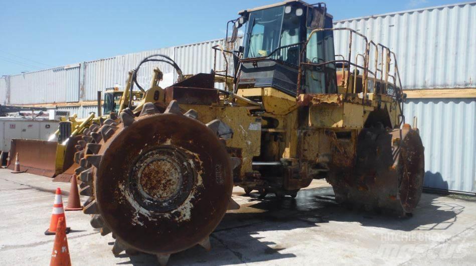 CAT 836G Compactoare deseuri