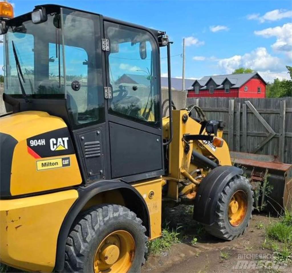CAT 904H Incarcator pe pneuri