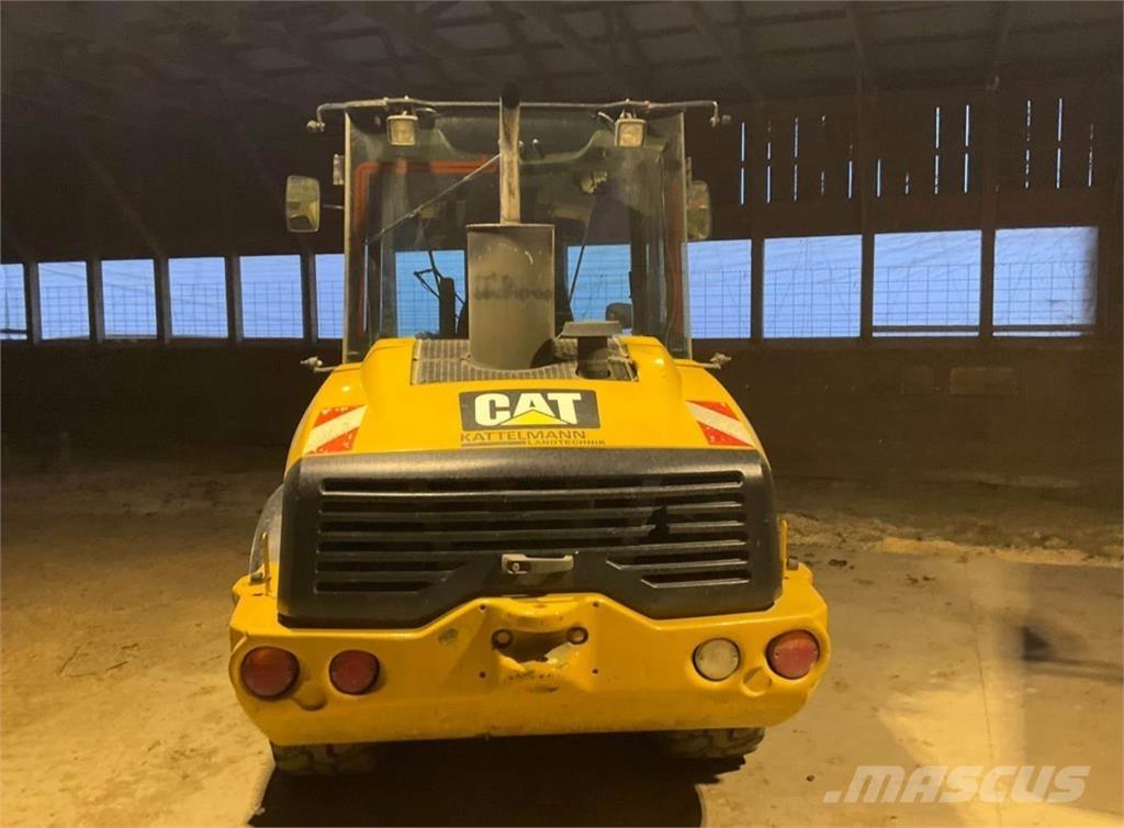 CAT 906H Incarcator pe pneuri