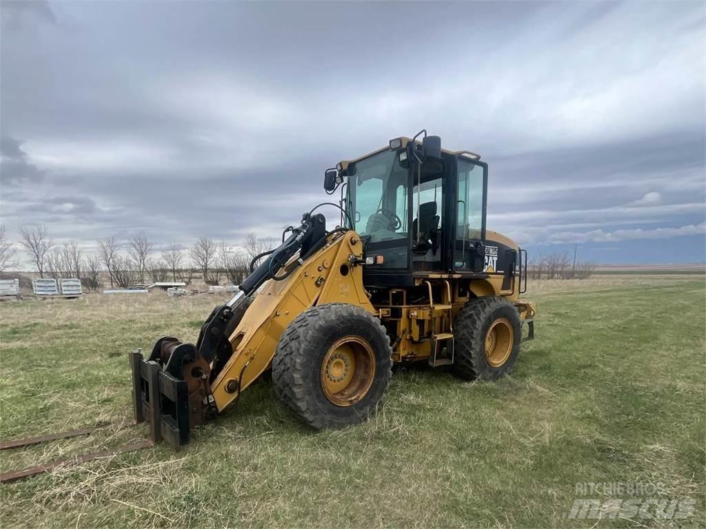 CAT 924G Incarcator pe pneuri