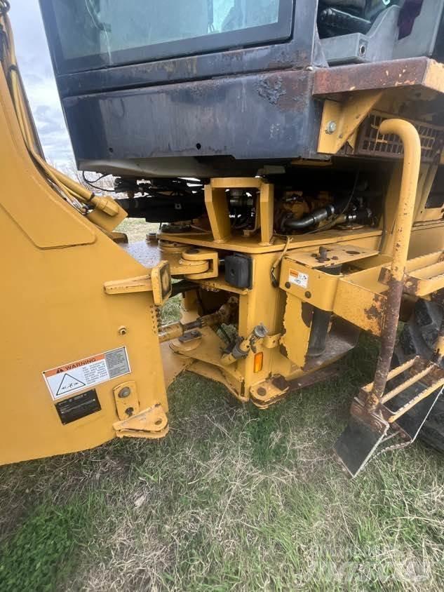 CAT 924G Incarcator pe pneuri