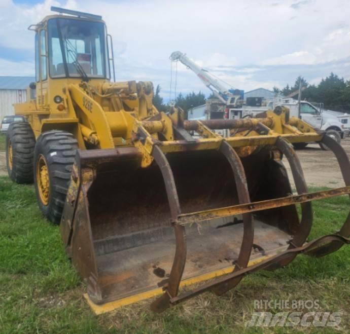CAT 926E Incarcator pe pneuri