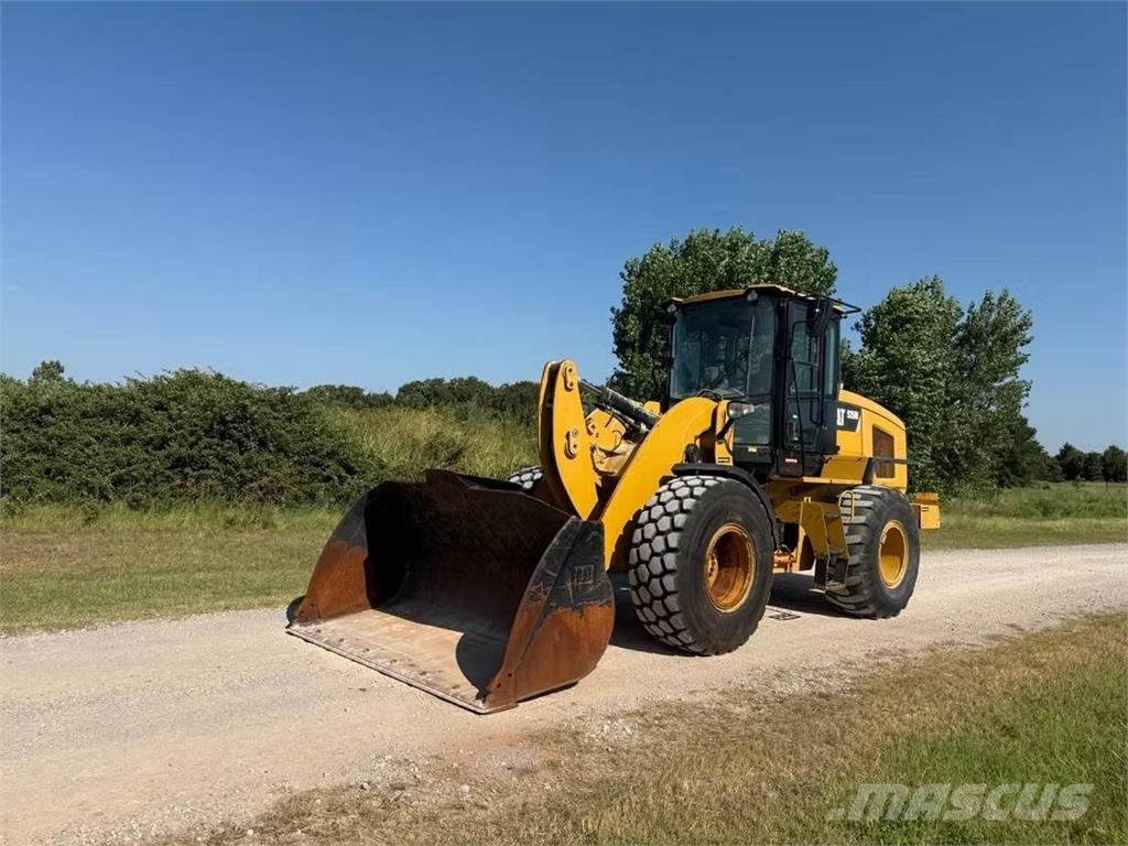 CAT 926M Incarcator pe pneuri