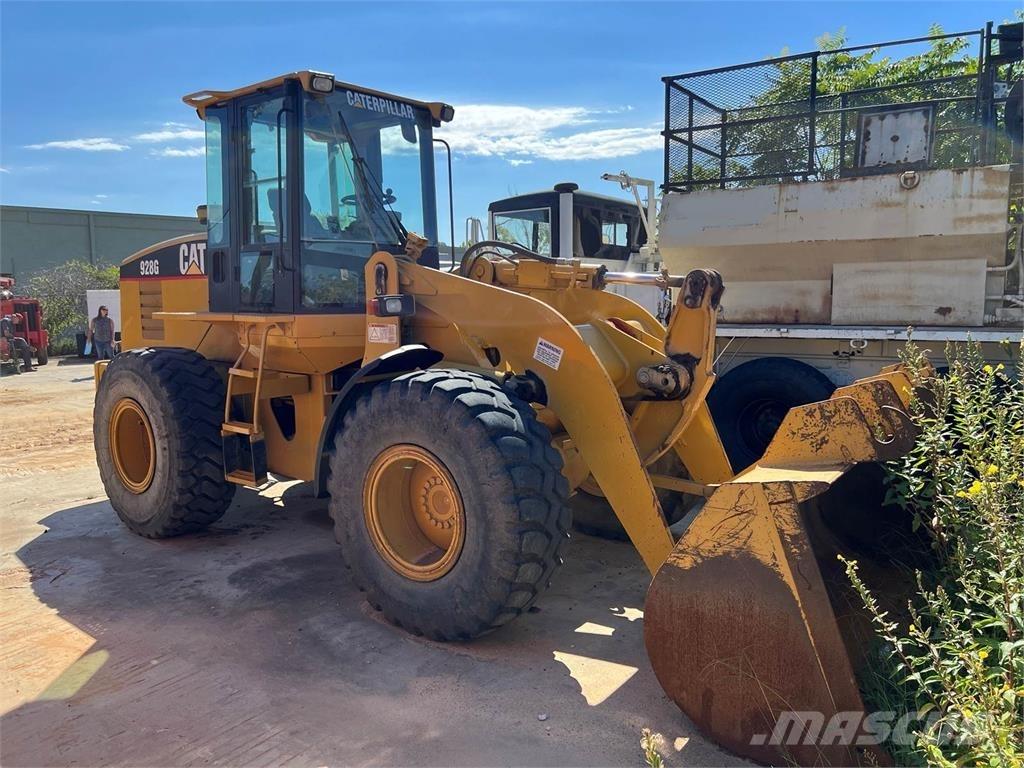 CAT 928G Incarcator pe pneuri