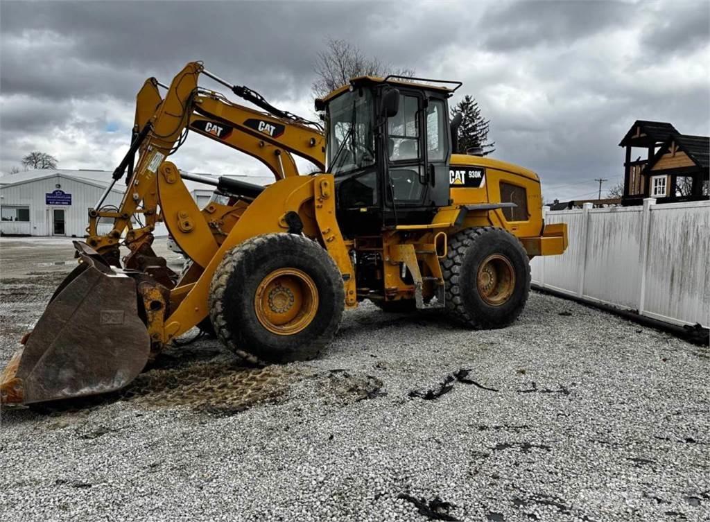 CAT 930K Incarcator pe pneuri