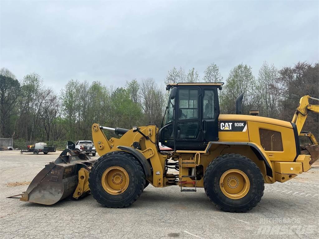 CAT 930K Incarcator pe pneuri
