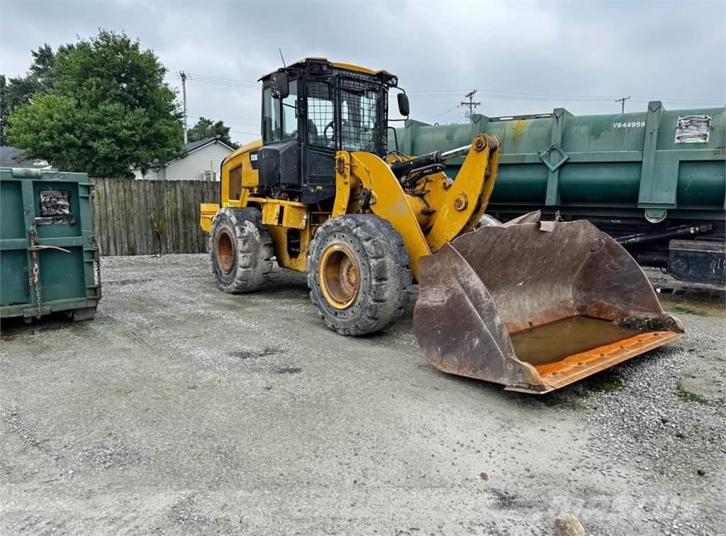 CAT 930K Incarcator pe pneuri