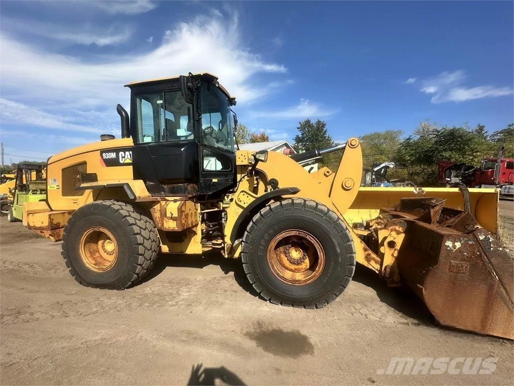 CAT 930M Incarcator pe pneuri