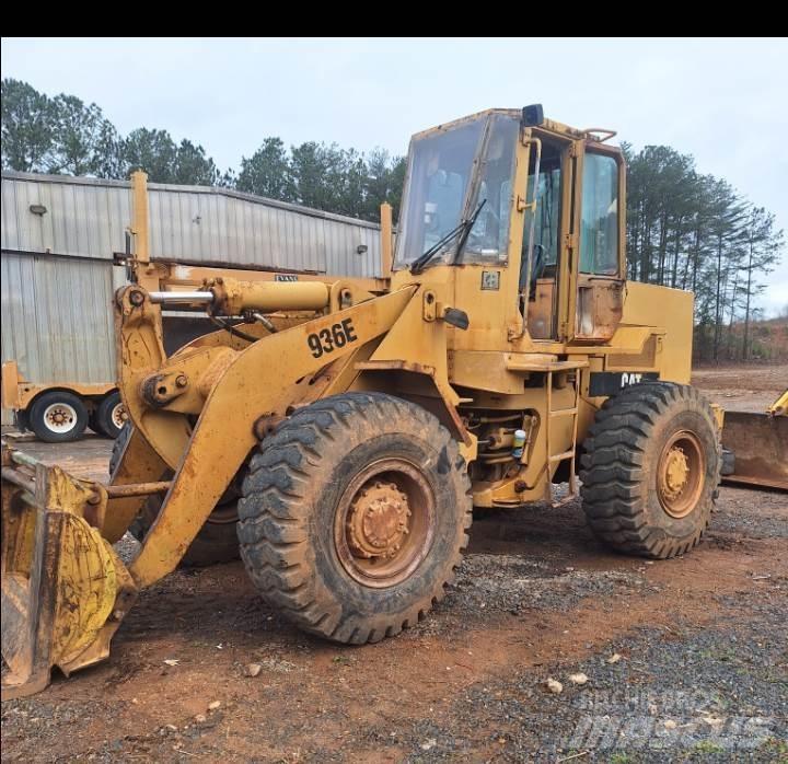 CAT 936E Incarcator pe pneuri