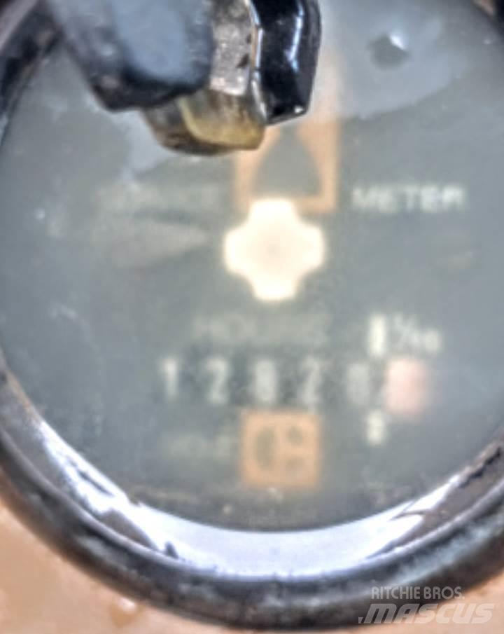 CAT 936E Incarcator pe pneuri