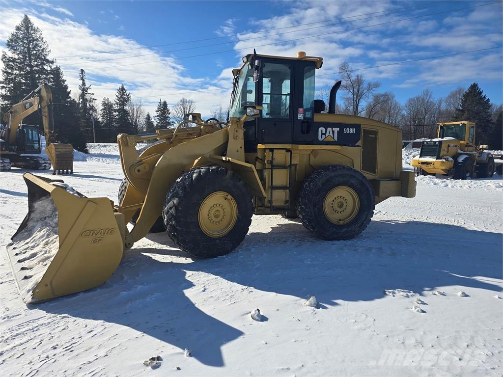 CAT 938H Incarcator pe pneuri