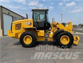 CAT 938M Incarcator pe pneuri