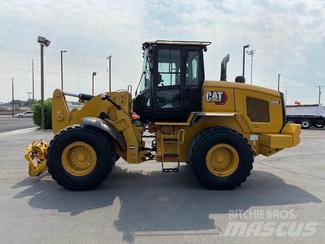 CAT 938M Incarcator pe pneuri