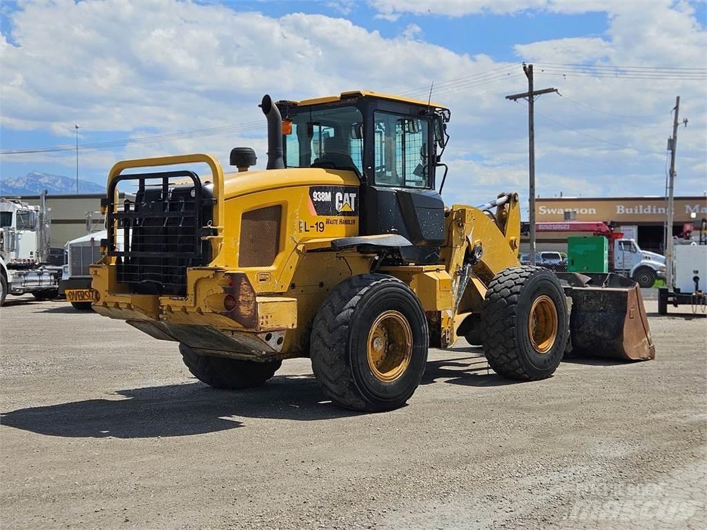 CAT 938M Incarcator pe pneuri