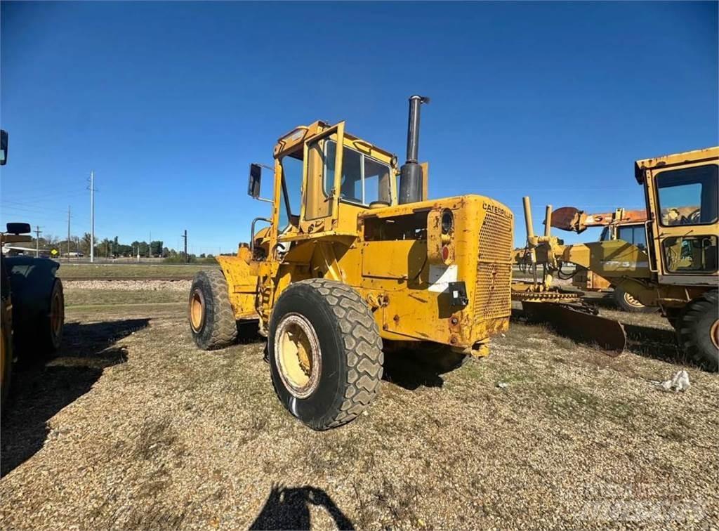 CAT 950 Incarcator pe pneuri