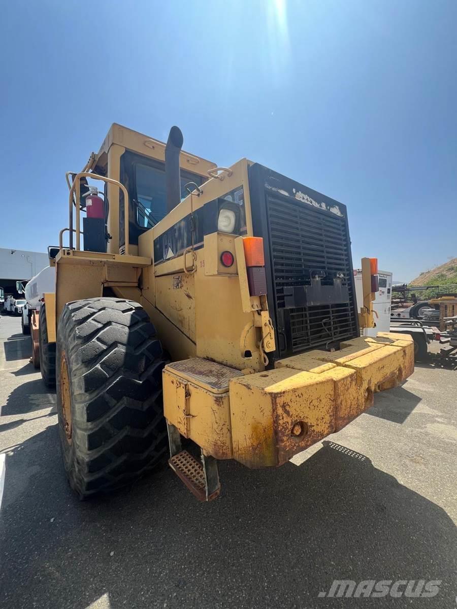CAT 950F Incarcator pe pneuri