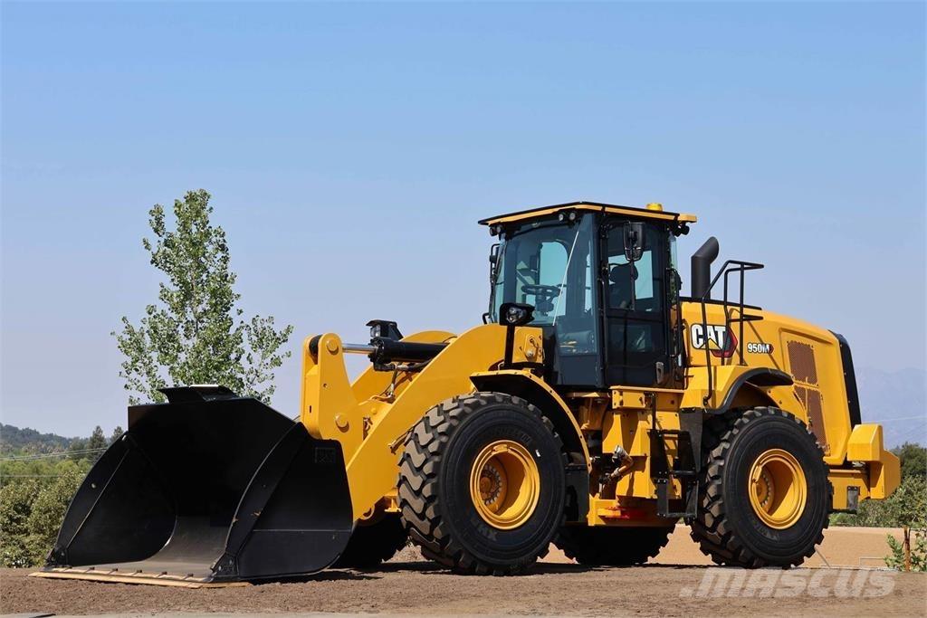 CAT 950M Incarcator pe pneuri