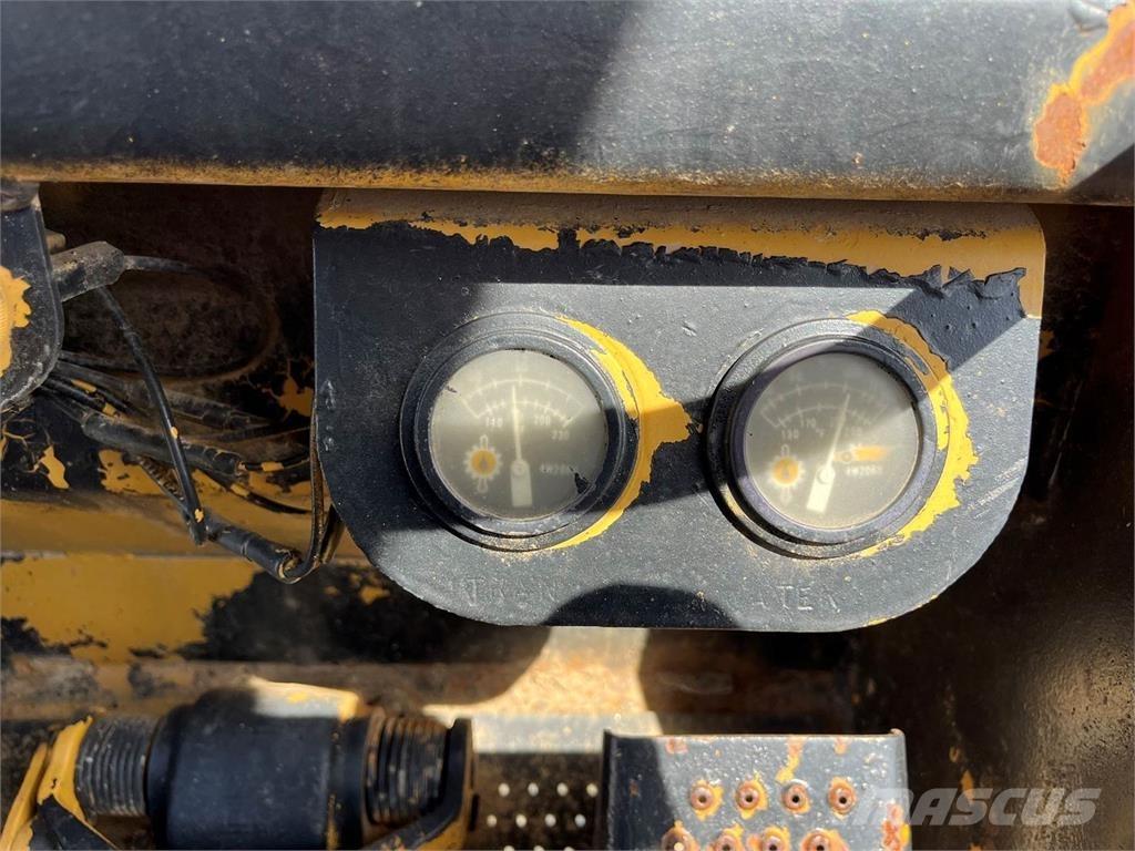 CAT 953 Încarcatoare cu excavator