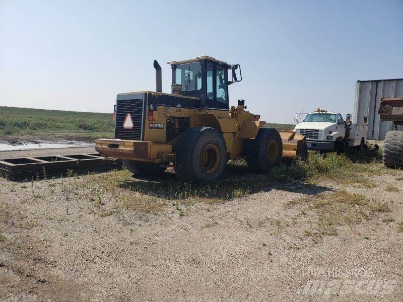 CAT 960F Incarcator pe pneuri