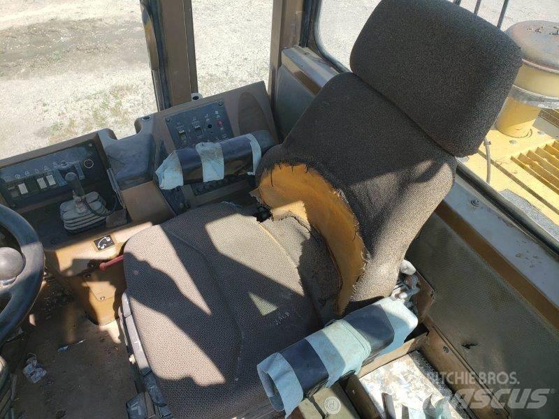 CAT 960F Incarcator pe pneuri