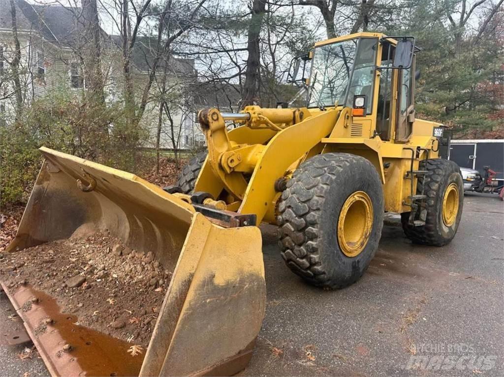 CAT 960F Incarcator pe pneuri