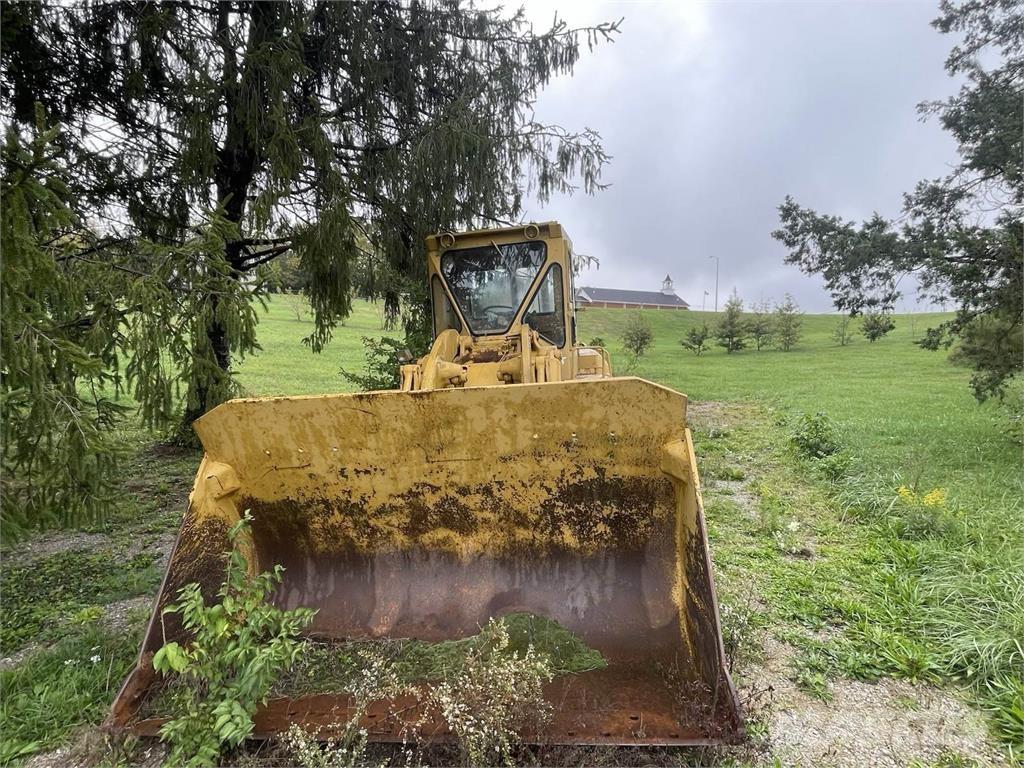 CAT 966 Incarcator pe pneuri