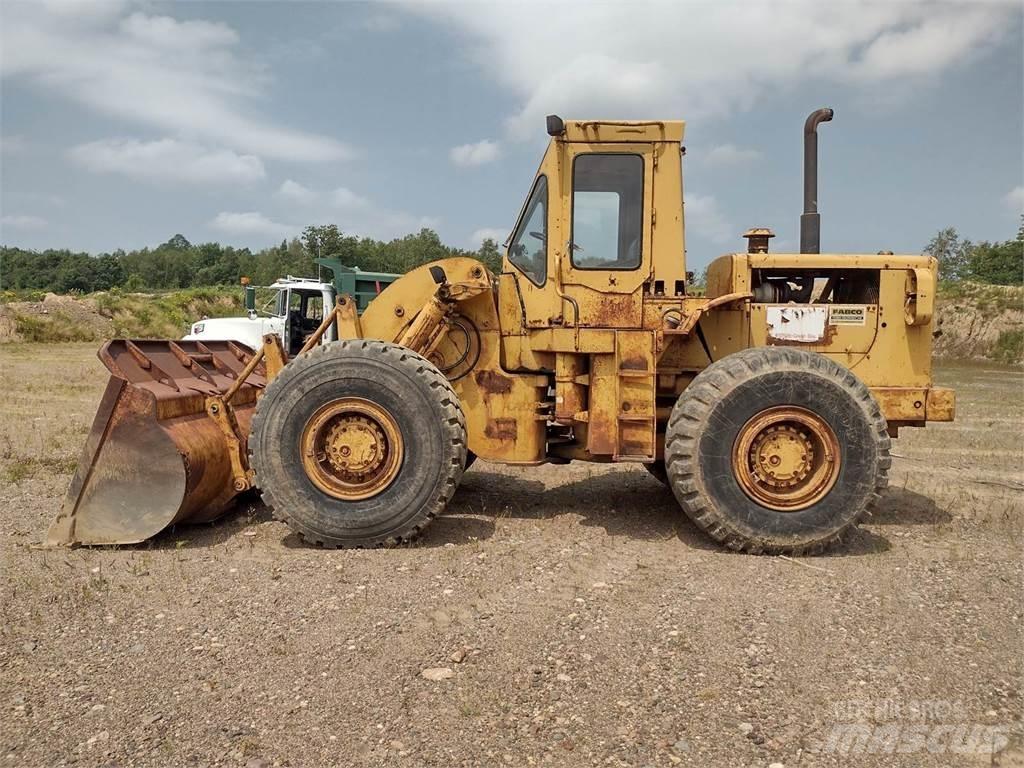 CAT 966C Incarcator pe pneuri
