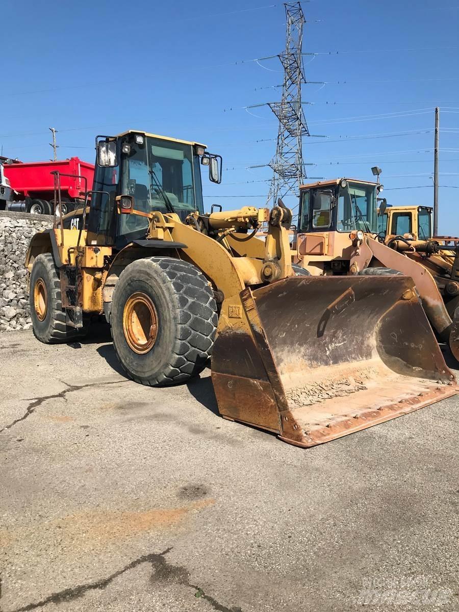 CAT 966G Incarcator pe pneuri