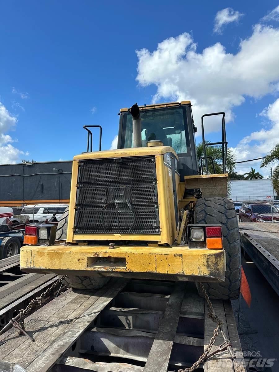 CAT 966G Incarcator pe pneuri