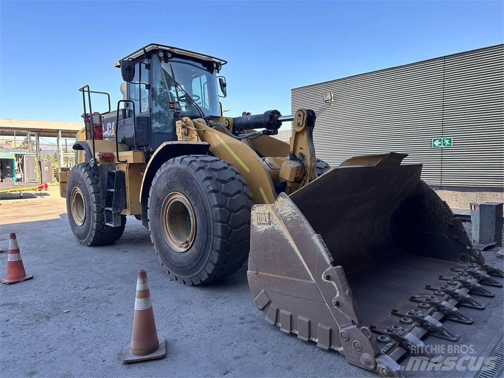 CAT 966L Incarcator pe pneuri