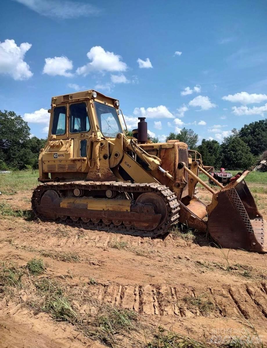 CAT 977L Buldozere pe senile