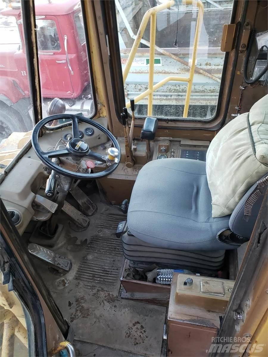 CAT 980C Incarcator pe pneuri