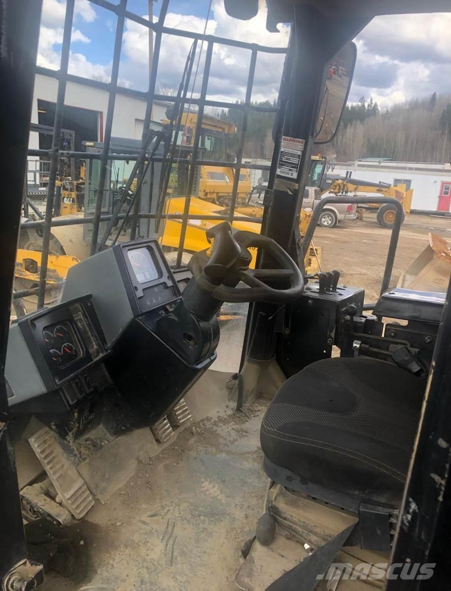 CAT 980G Incarcator pe pneuri