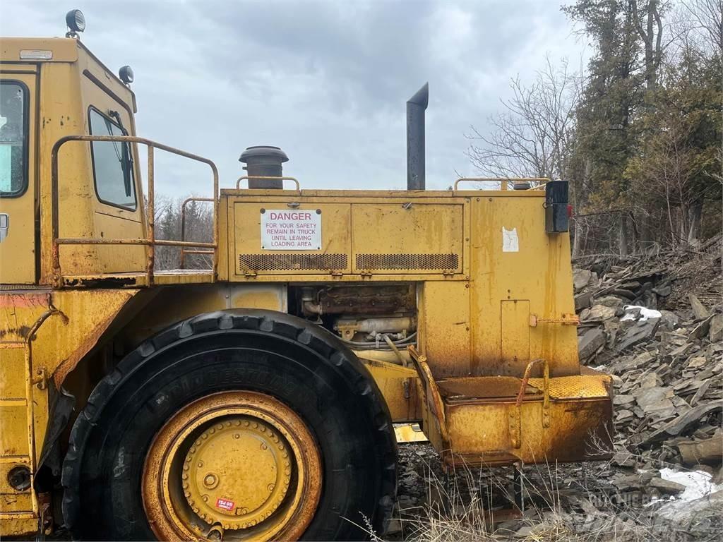 CAT 988B Incarcator pe pneuri