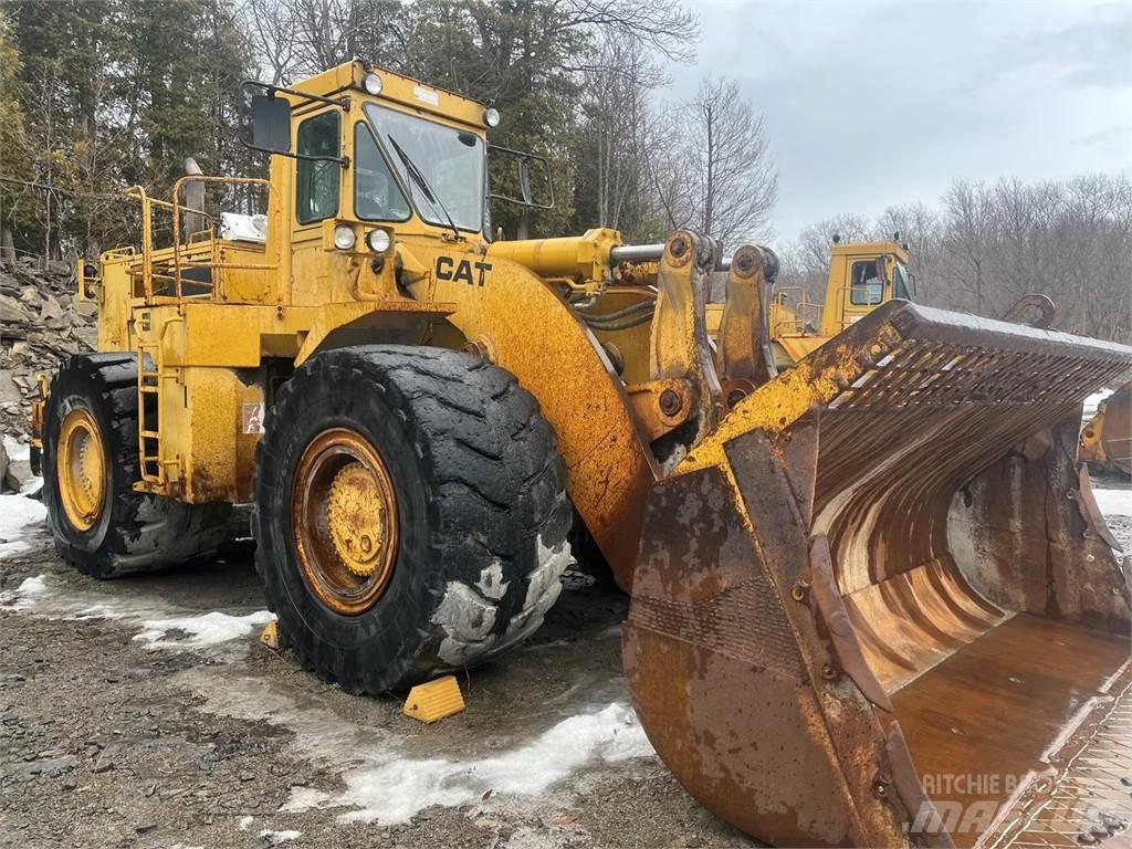 CAT 988B Incarcator pe pneuri