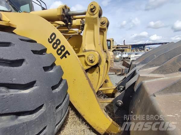CAT 988F Incarcator pe pneuri