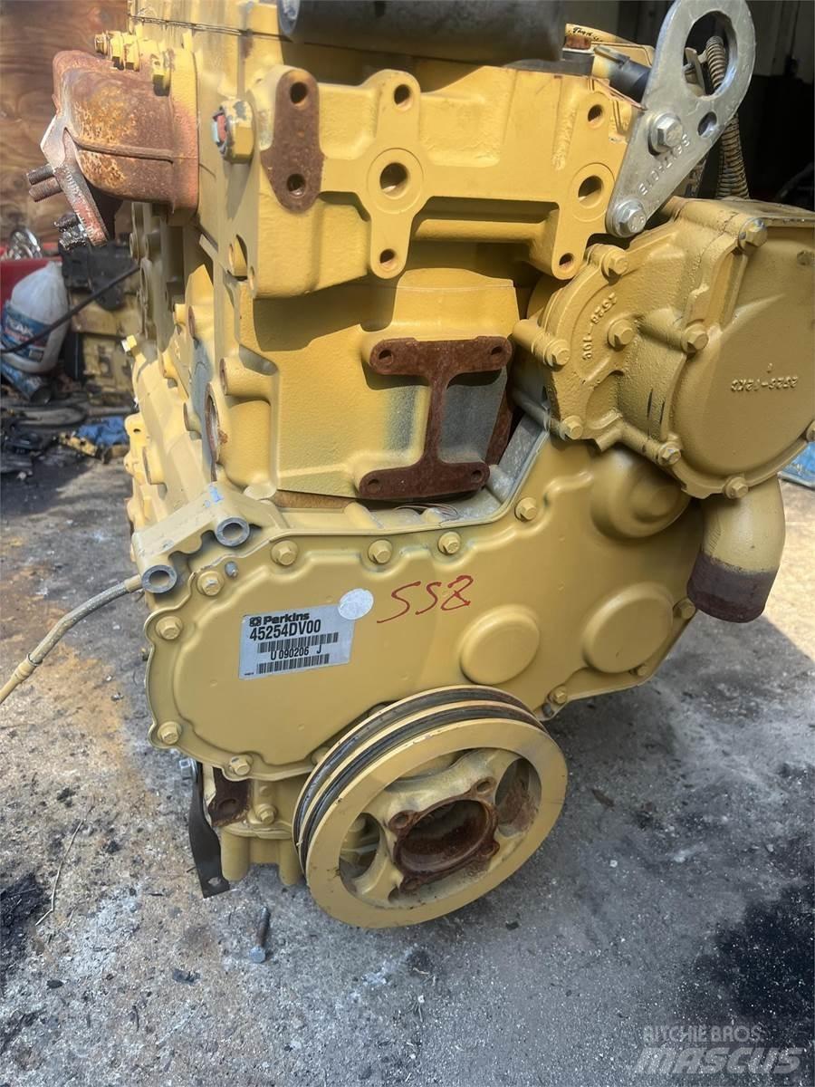 CAT C4.4 Motoare