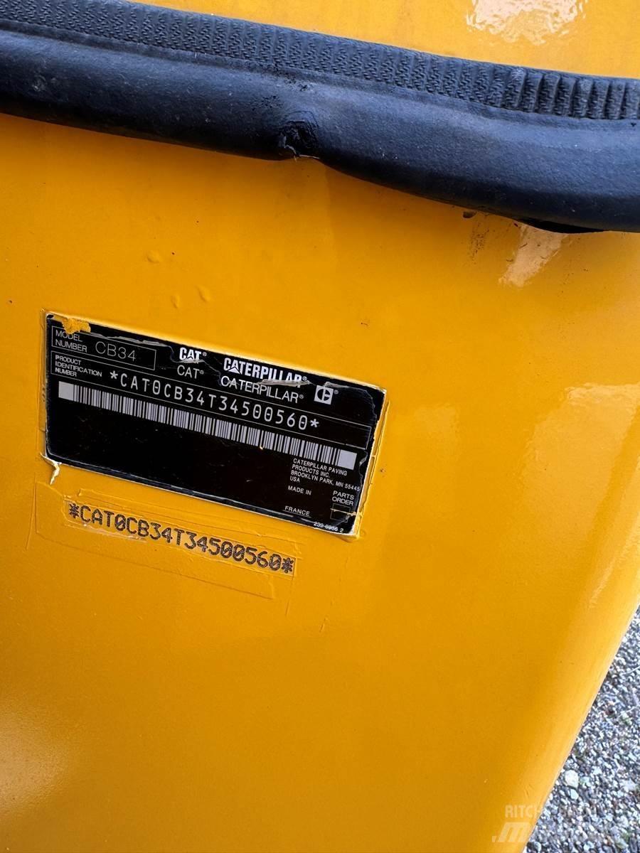 CAT CB34 Pavatoare asfalt