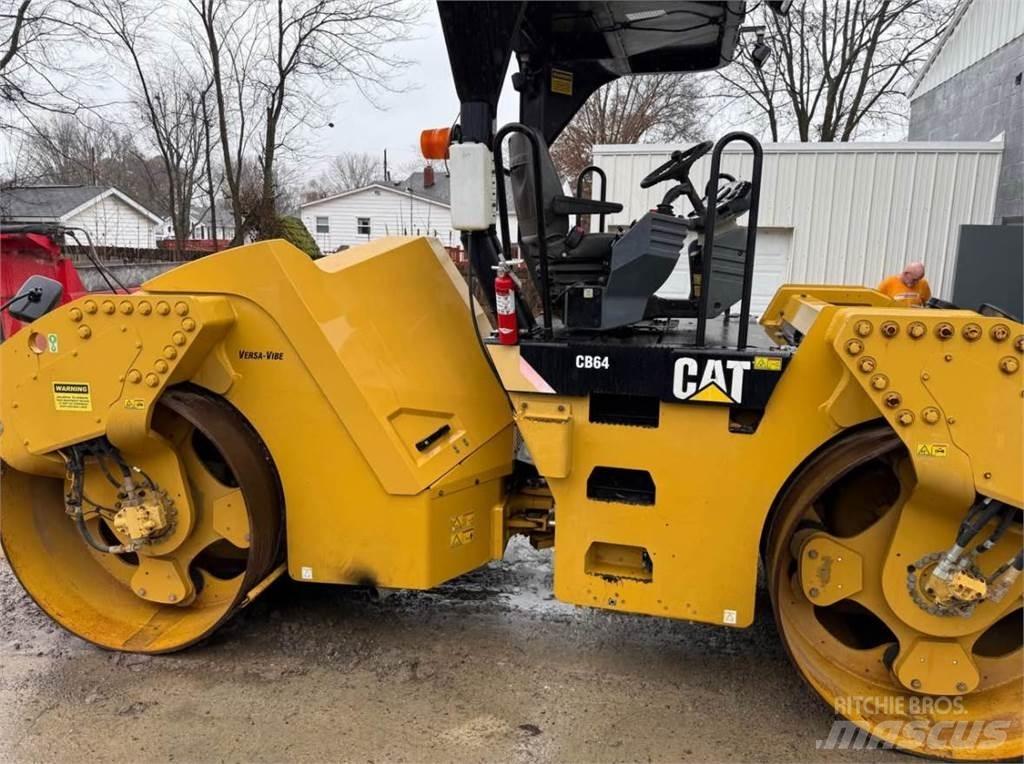 CAT CB64 Compactoare monocilindrice