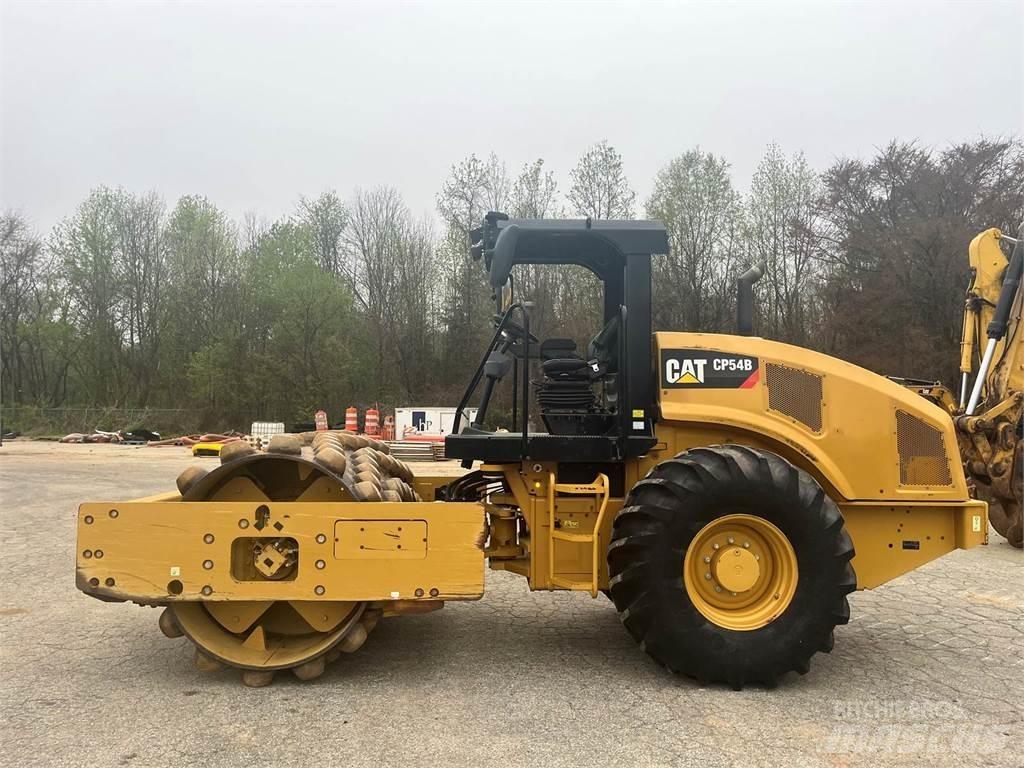CAT CP54B Compactoare monocilindrice
