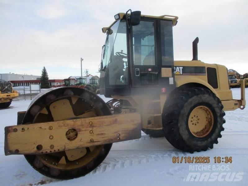 CAT CP563D Cilindri compactori tractabili cu vibratii