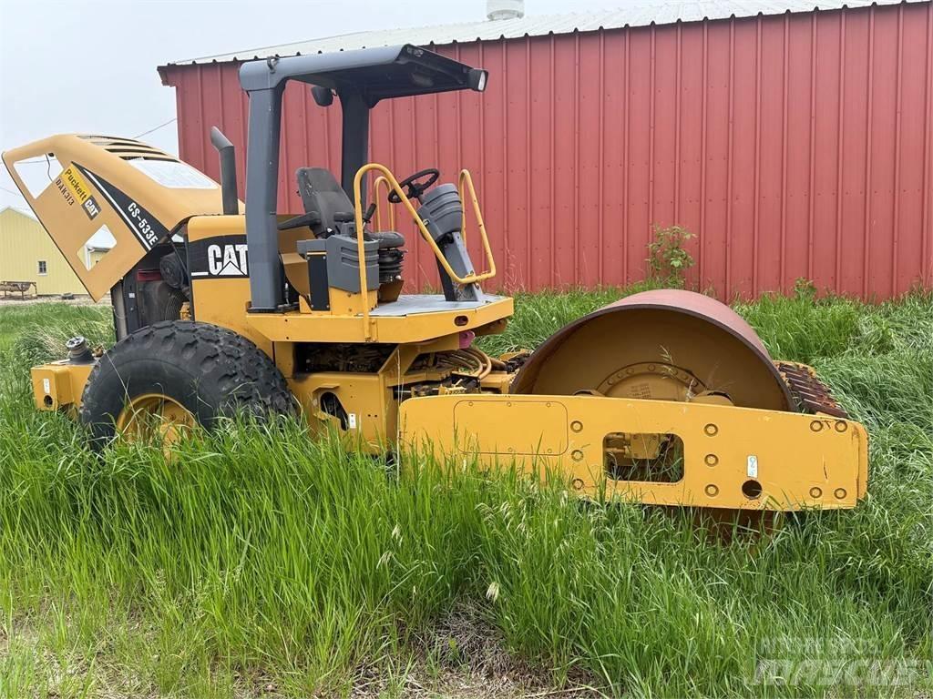 CAT CS533E Compactoare monocilindrice