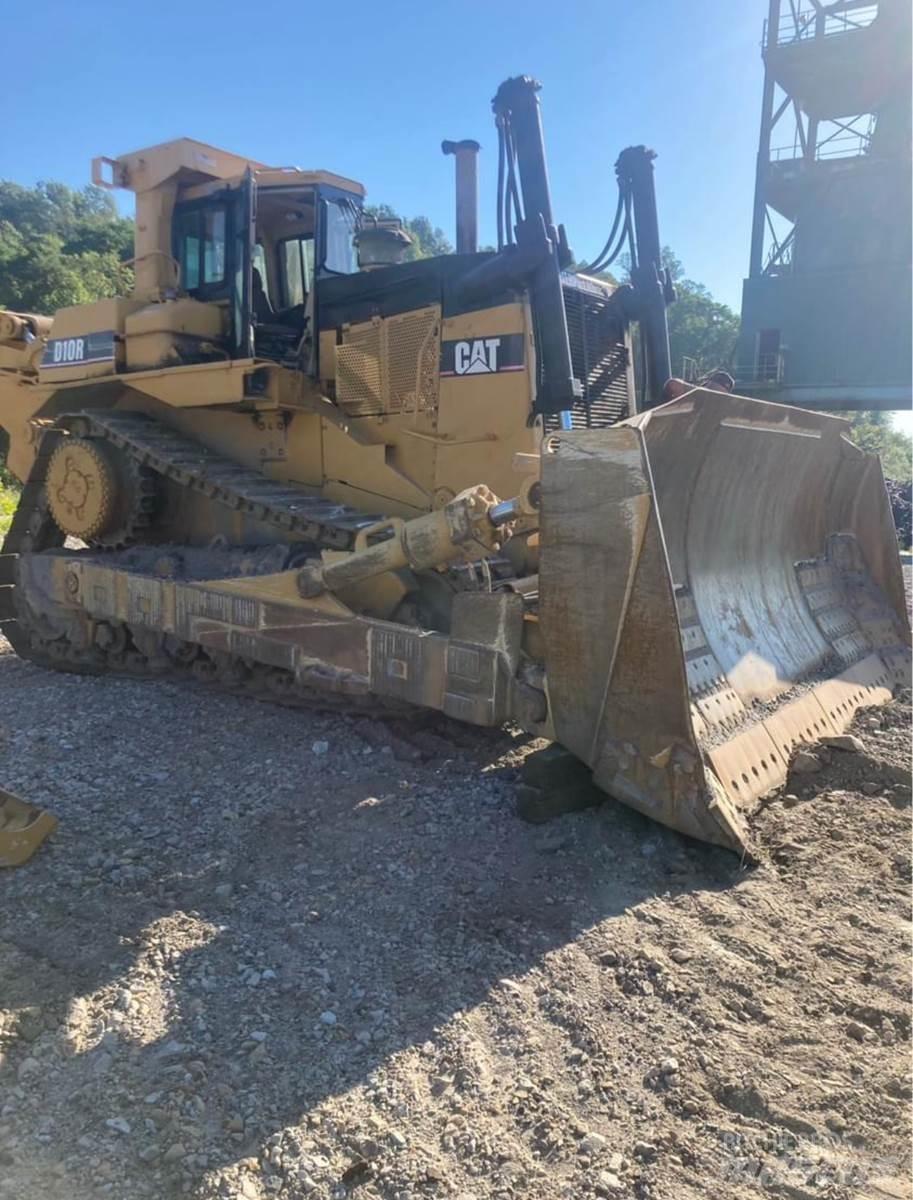 CAT D10R Buldozere pe senile