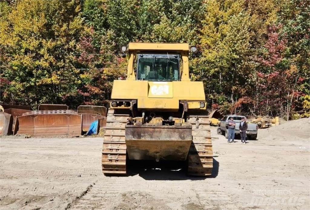 CAT D10T Buldozere pe senile